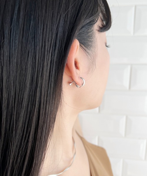 ciite'（シーテ）の「小ぶりシンプルフープイヤリング（イヤリング・レディース・シルバー/ゴールド・FREE）」の13枚目の写真