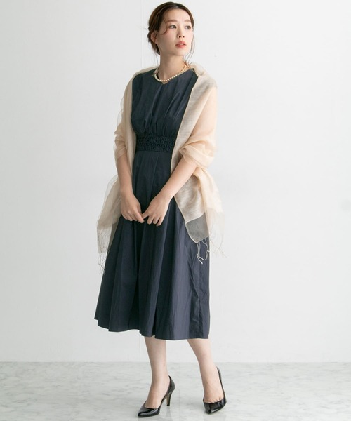 URBAN RESEARCH ROSSO(アーバンリサーチロッソ)の「ウエストスモッキングドレス∴(ワンピース・レディース・ネイビー/ブロンズ/バーガンディー・FREE)」の1枚目の写真