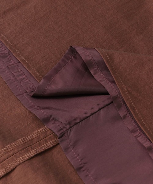 URBAN RESEARCH ROSSO(アーバンリサーチロッソ)の「ウエストスモッキングドレス∴(ワンピース・レディース・ネイビー/ブロンズ/バーガンディー・FREE)」の16枚目の写真