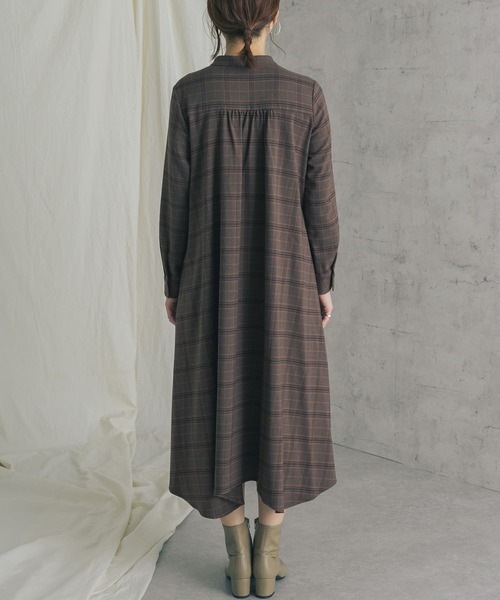 URBAN RESEARCH ROSSO(アーバンリサーチロッソ)の「イレギュラーヘムチェックワンピース(ワンピース・レディース・グレー/ブラウン・FREE)」の18枚目の写真