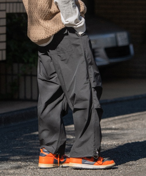 Revo.(レボ)の「Revo. T/TWILL バルーンシルエット スノーパンツ/カラーパンツ(その他パンツ・メンズ・ブラック/オレンジ/ミント/ロイヤルブルー・M/L)」の7枚目の写真