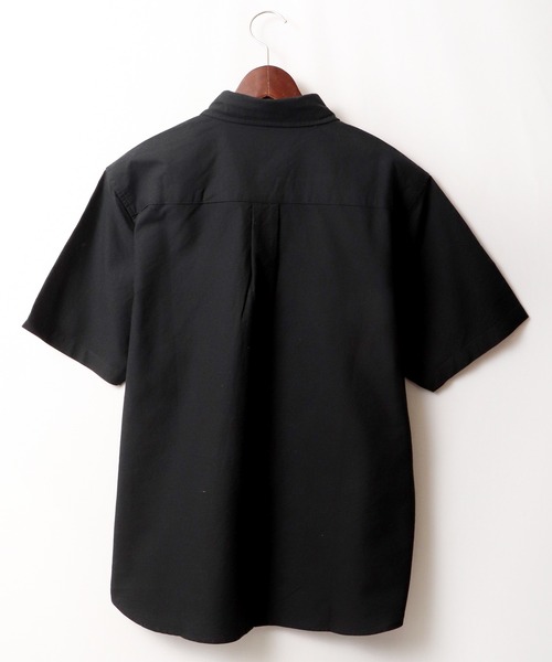 LRG(エルアールジー)の「LRG ワンポイント刺繍半袖レギュラーカラーシャツ(シャツ/ブラウス・メンズ・ブラック・L/2XL/M/XL)」の3枚目の写真
