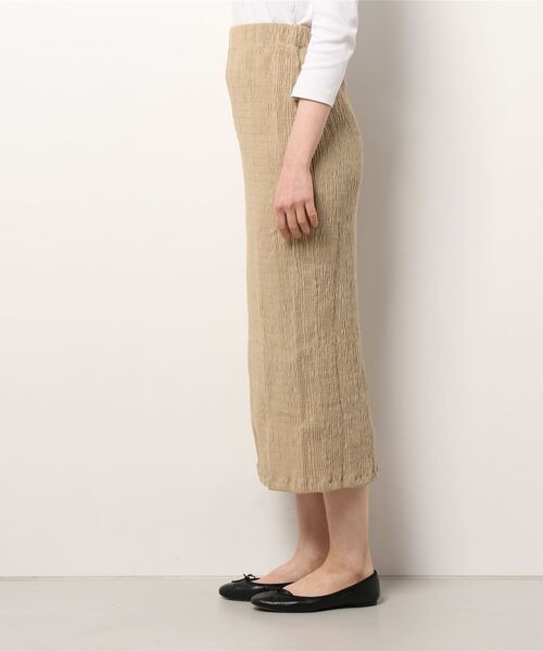 ROPE'（ロペ）の「シャーリングタイトスカート（スカート・レディース・ベージュ系その他2/ネイビー/オフホワイト・38）」の4枚目の写真