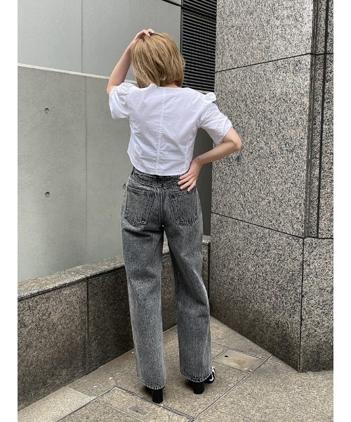 ENVYM（アンビー）の「スクエアネッククロップドＢＬ（シャツ/ブラウス・レディース・ホワイト/ブラック/マルチ・FREE）」の19枚目の写真