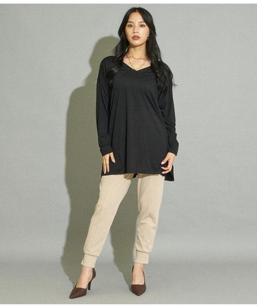 ANAP（アナップ）の「VネックゆるロングTシャツ（Tシャツ/カットソー・レディース・ホワイト/ベージュ/ブラック/ミント/ピンクベージュ・FREE）」の16枚目の写真