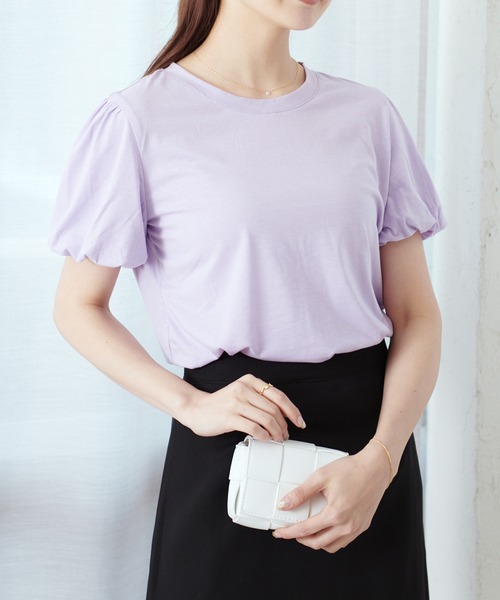 Lamoa（ラモア）の「Lamoa/ボリュームスリーブ 半袖 クルーネック カットソー（Tシャツ/カットソー・レディース・ブラック/パープル/イエロー・FREE）」の2枚目の写真