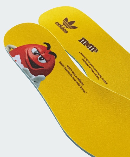 adidas(アディダス)の「M&M'S ブランド フォーラム ロー 84 / M&M'S Brand Forum Low 84 / アディダスオリジナルス(メンズ/レディース)(スニーカー・メンズ・イエロー/グリーン/ブラウン/ブルー/レッド/オレンジ・22.5cm/28.5cm/25.5cm/24.0cm/28.0cm/26.5cm/23.0cm/29.0cm/27.0cm/23.5cm/22.0cm/25.0cm/27.5cm/24.5cm/26.0cm)」の21枚目の写真