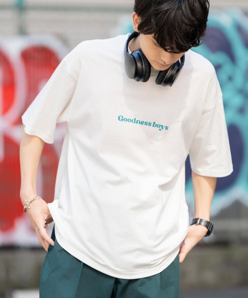 Rocky Monroe（ロッキーモンロー）の「オーバーサイズ  別注 サークルロゴプリント半袖Tシャツ  アメリカコットン（Tシャツ/カットソー・メンズ・ブラック/パープル/ブルー/グリーン/ホワイト×グリーン/ホワイト×ブラック/チャコール・M/L/XL）」の9枚目の写真