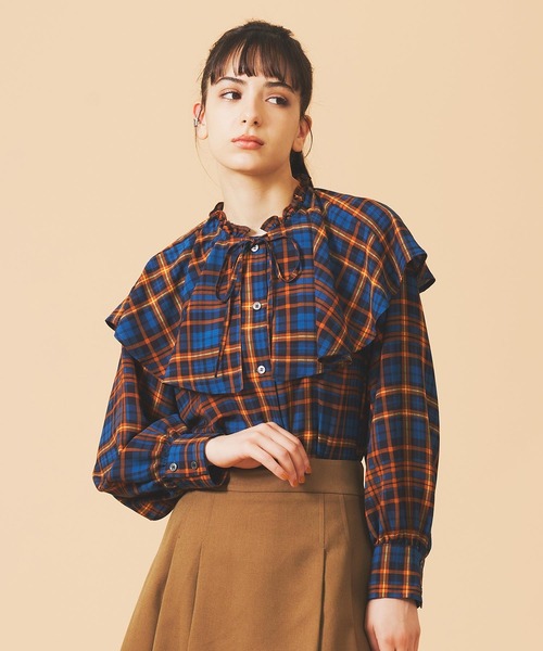 MILKFED.（ミルクフェド）の「BIG COLLAR PLAID BLOUSE（シャツ/ブラウス・レディース・ブルー/レッド・ONE SIZE）」の16枚目の写真
