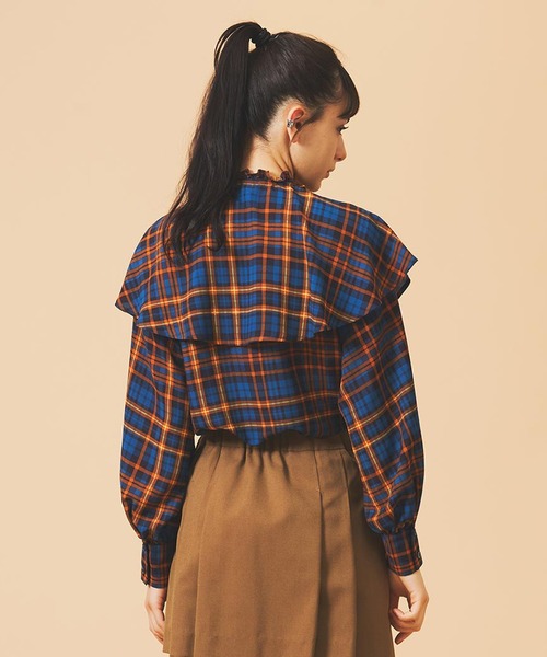MILKFED.（ミルクフェド）の「BIG COLLAR PLAID BLOUSE（シャツ/ブラウス・レディース・ブルー/レッド・ONE SIZE）」の14枚目の写真
