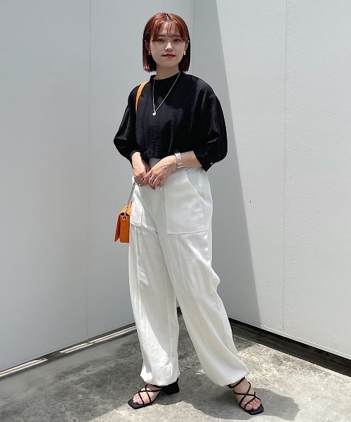 PAGEBOY（ページボーイ）の「シアーアレンジブラウス（シャツ/ブラウス・レディース・エメラルドブルー/ブラック/オフホワイト/グレイッシュベージュ・FREE）」の5枚目の写真