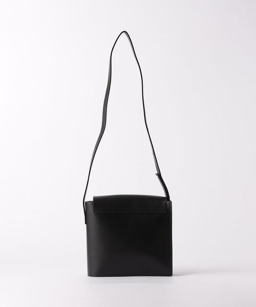 MARROW（マロウ）の「＜MARROW＞TOGGLE BOX バッグ（ショルダーバッグ・レディース・ブラック・FREE）」の3枚目の写真