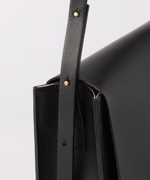 MARROW（マロウ）の「＜MARROW＞TOGGLE BOX バッグ（ショルダーバッグ・レディース・ブラック・FREE）」の7枚目の写真