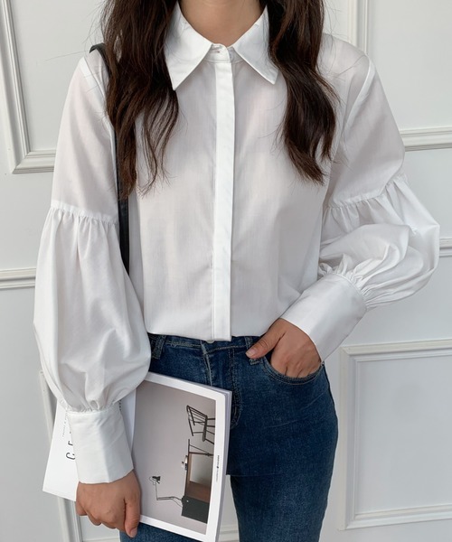 Diosfront（ディオスフロント）の「無地＆ストライプ　バルーンスリーブレギュラーカラーシャツ（シャツ/ブラウス・レディース・ホワイト/ブラック/ブルー/ブラック系その他・M/L）」の21枚目の写真