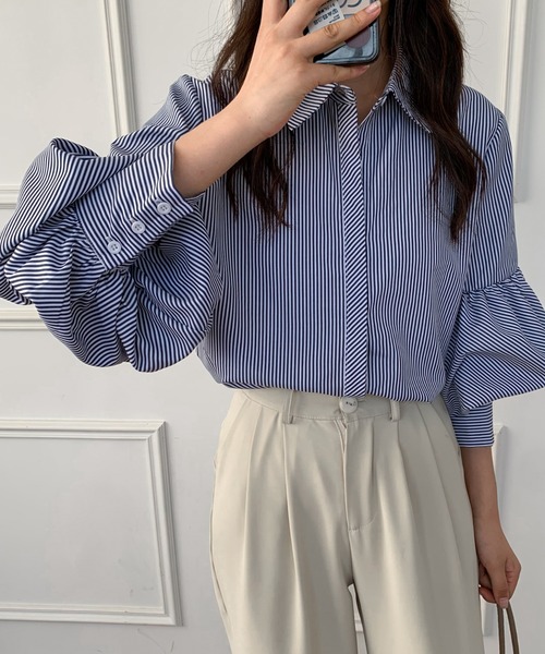Diosfront（ディオスフロント）の「無地＆ストライプ　バルーンスリーブレギュラーカラーシャツ（シャツ/ブラウス・レディース・ホワイト/ブラック/ブルー/ブラック系その他・M/L）」の5枚目の写真