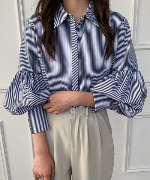 Diosfront（ディオスフロント）の「無地＆ストライプ　バルーンスリーブレギュラーカラーシャツ（シャツ/ブラウス・レディース・ホワイト/ブラック/ブルー/ブラック系その他・M/L）」の6枚目の写真