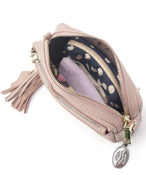 LAURA ASHLEY(ローラアシュレイ)の「シボレザー2WAYショルダーバッグ(ショルダーバッグ・レディース・グレー/アイボリー/ピンク系・00)」の11枚目の写真