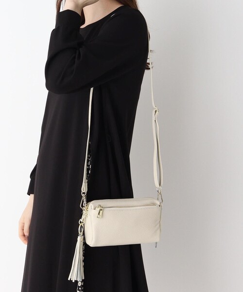 LAURA ASHLEY(ローラアシュレイ)の「シボレザー2WAYショルダーバッグ(ショルダーバッグ・レディース・グレー/アイボリー/ピンク系・00)」の15枚目の写真