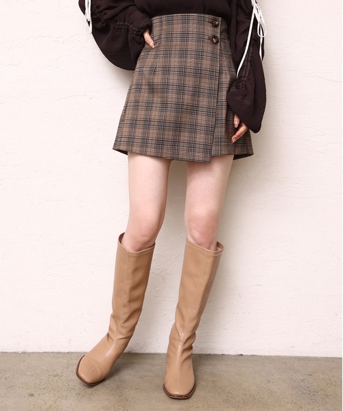 one after another NICE CLAUP(ワンアフターアナザーナイスクラップ)の「セッアップジャケットあり/スタイルアップミニスカパン(その他パンツ・レディース・ブラック/ブラウン/グレー系その他/ブラウン系その他・FREE)」の4枚目の写真