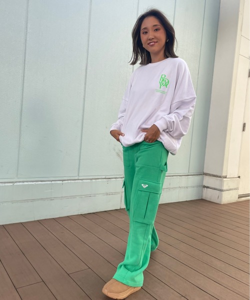 ROXY（ロキシー）の「【ZOZO限定アイテム】NEON PULLOVER/ロキシーバックプリントプルオーバーパーカー（スウェット・レディース・ホワイト/ブラック/グレー・FREE）」の5枚目の写真