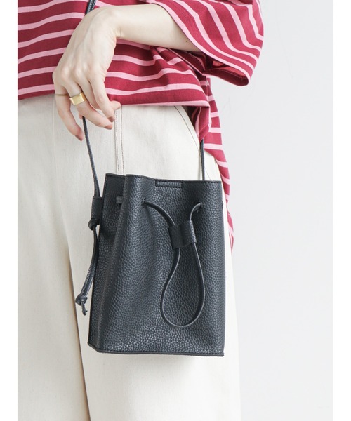 ehka sopo(エヘカソポ)の「ドロストショルダーバッグ(ショルダーバッグ・レディース・オレンジ/ピンク/ブラック・フリ-)」の2枚目の写真