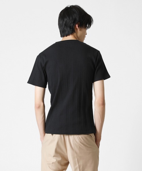 VANQUISH(ヴァンキッシュ)の「VANQUISH / ヴァンキッシュ ジャパンメイド テレコ Vネック 半袖Tシャツ(Tシャツ/カットソー・メンズ・ブラック/ホワイト・L/M)」の10枚目の写真
