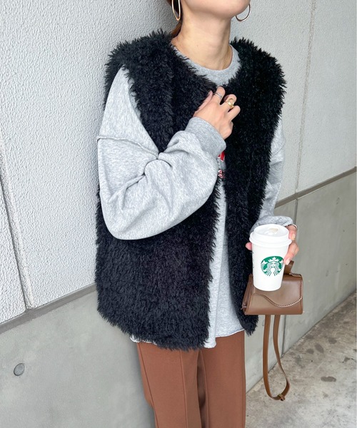 シープジップ フェイクファーベスト お値下げしました╰(*´︶`*)╯♡ Fファーベスト|ems excite | RETRO GIRL ONLINE STORE レトロ
