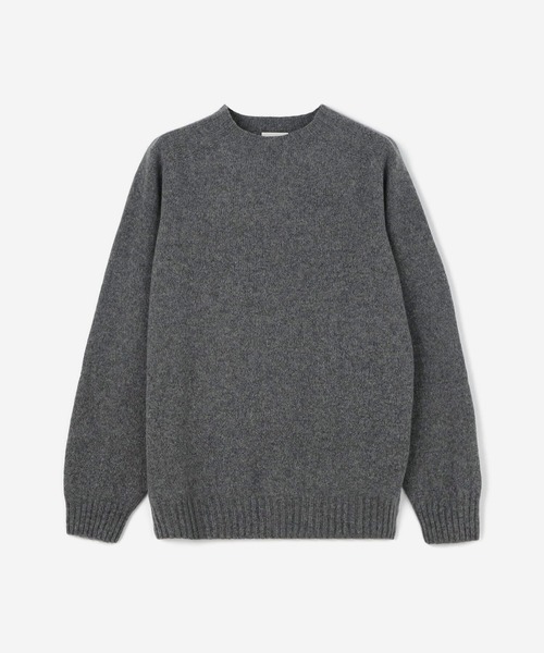 Morris & Sons（モリスアンドサンズ）の「MORRIS & SONS | ジーロンラム クルーネックセーター MEN（ニット/セーター・メンズ・ライトグレー/ブラック/ベージュ/ネイビー/ブラウン/レッド/ピンク/オレンジ/ブルー/グリーン/オートミール/グレイッシュベージュ/グリーン系その他/ライトブルー/イエロー/チャコール・1/2/3）」の4枚目の写真