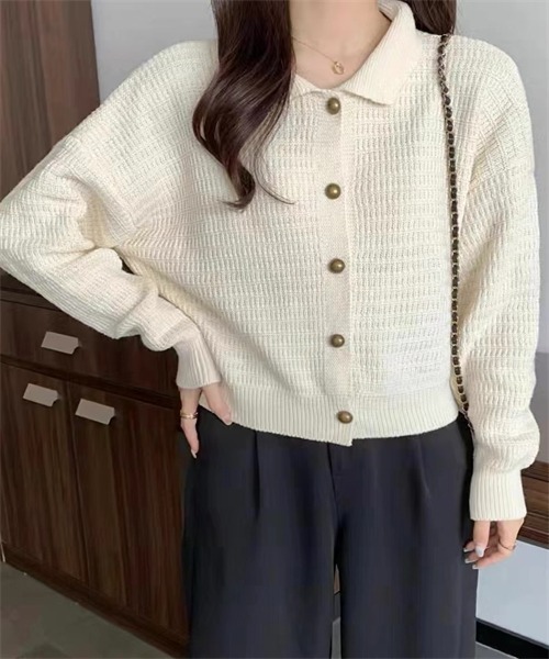 FREE STYLISTS(フリー スタイリスト)の「襟付けニットカーディガン(カーディガン/ボレロ・レディース・キャメル/ベージュ/ネイビー・FREE)」の6枚目の写真