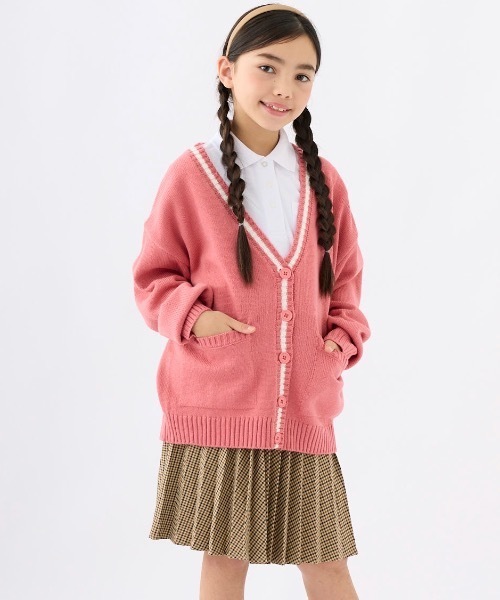 repipi armario（レピピ アルマリオ）の「【repipi armario / レピピアルマリオ】キッズルーズカラーカーディガン　ニット　セーター　Vネック（ニット/セーター・キッズ・グリーン/ネイビー/ピンク/オフホワイト・170/160/150/140）」の4枚目の写真
