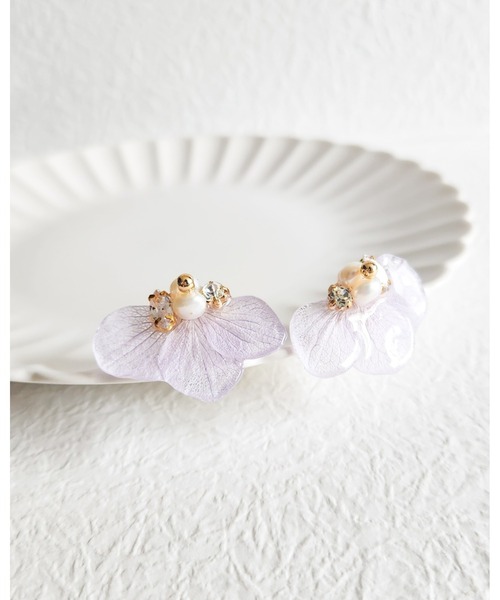 パールとクリスタルの両耳用ピアス JuetraLis/ジェトラリス】ハートパールピアス（ピアス（両耳用