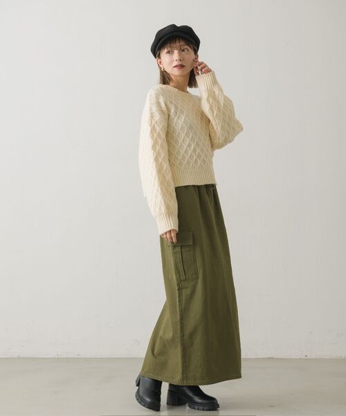 RETRO GIRL（レトロガール）の「ケーブルニットPO（ニット/セーター・レディース・ダークブラウン/オフホワイト/ブルー/ライトベージュ・FREE）」の9枚目の写真