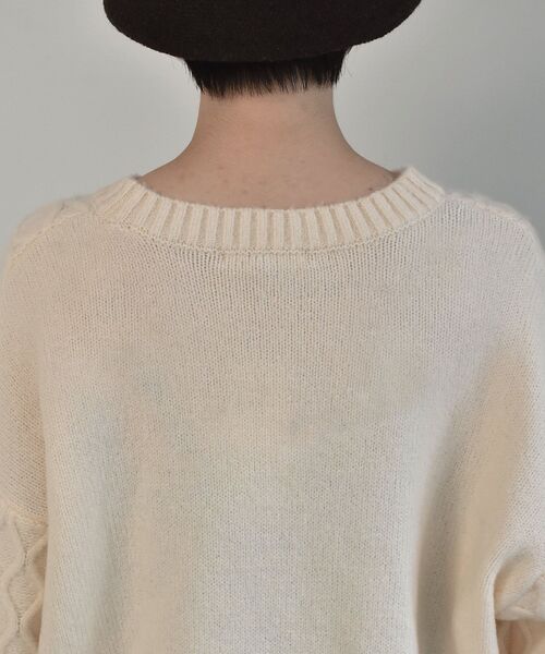 RETRO GIRL（レトロガール）の「ケーブルニットPO（ニット/セーター・レディース・ダークブラウン/オフホワイト/ブルー/ライトベージュ・FREE）」の10枚目の写真