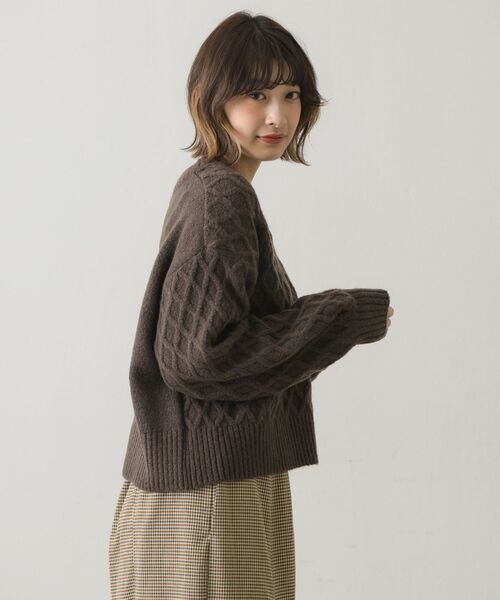 RETRO GIRL（レトロガール）の「ケーブルニットPO（ニット/セーター・レディース・ダークブラウン/オフホワイト/ブルー/ライトベージュ・FREE）」の14枚目の写真