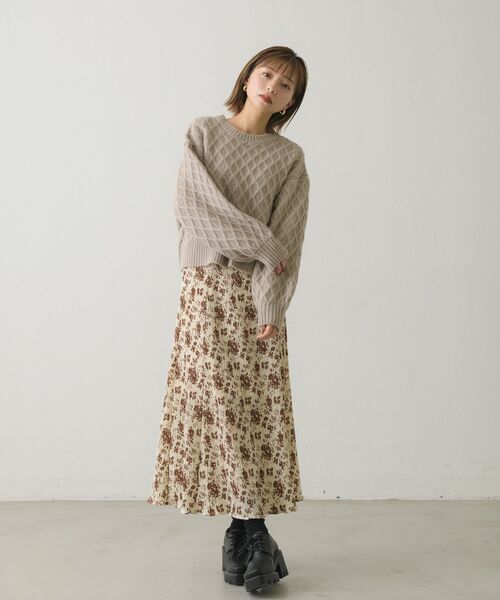 RETRO GIRL（レトロガール）の「ケーブルニットPO（ニット/セーター・レディース・ダークブラウン/オフホワイト/ブルー/ライトベージュ・FREE）」の11枚目の写真