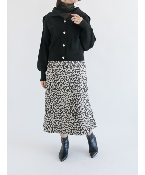 Te chichi(テチチ)の「セーラーカラーニットカーディガン(カーディガン/ボレロ・レディース・ブラック/ベージュ・フリ-)」の12枚目の写真