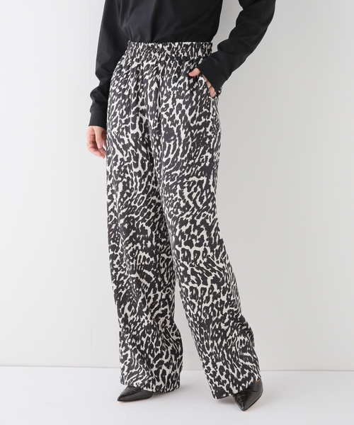 Spick & Span(スピックアンドスパン)の「【ESLOW/エスロー】LEOPARD PRINT TAPERED PANTS(その他パンツ・レディース・ブラック・FREE)」の11枚目の写真