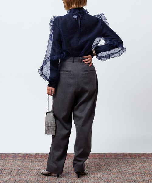 IENA LA BOUCLE（イエナラブークル）の「IENA LA BOUCLE ドットオーガンジーラッフルブラウス（シャツ/ブラウス・レディース・ネイビー・FREE）」の5枚目の写真