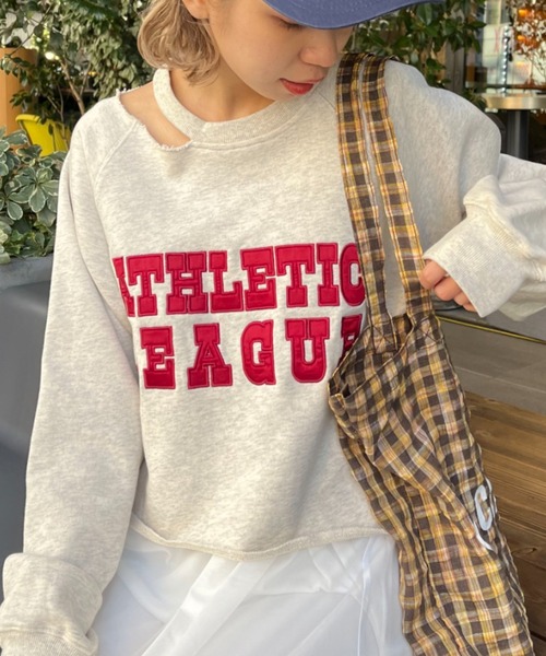 CIAOPANIC（チャオパニック）の「サテン刺繍ロゴスウェット（スウェット・レディース・グレー/オフホワイト/グリーン・FREE）」の3枚目の写真