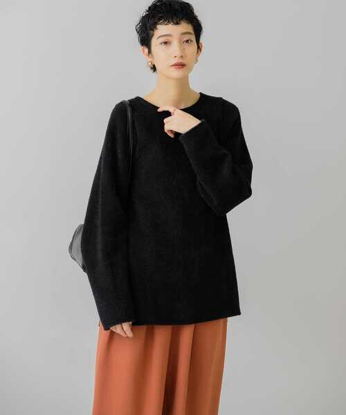 KBF（ケイビーエフ）の「フェザーBIGプルオーバー（Tシャツ/カットソー・レディース・ブラック/アイボリー/カーキ・ONE）」の14枚目の写真