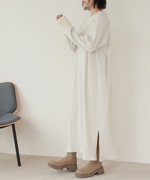 Crisp（クリスプ）の「2wayミリタリーリブワンピース（ワンピース・レディース・アイボリー/オレンジ・FREE）」の3枚目の写真