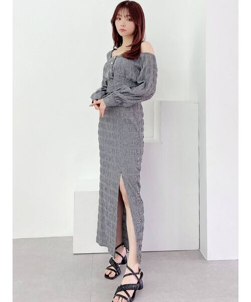 RESEXXY（リゼクシー）の「ギンガムチェックスリットタイトスカート【セットアップ着用可能】（スカート・レディース・ホワイト/ブラック/ベージュ・FREE）」の7枚目の写真