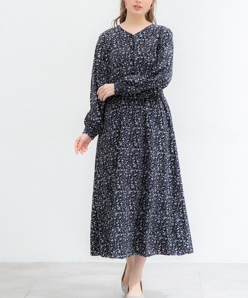 Honeys(ハニーズ)の「Vネックワンピース(ワンピース・レディース・ブラック系その他/サックスブルー系/ブルー系その他/ホワイト系その他・L/LL/M/S/3L)」の3枚目の写真