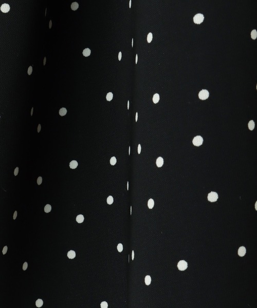 Honeys(ハニーズ)の「Vネックワンピース(ワンピース・レディース・ブラック系その他/サックスブルー系/ブルー系その他/ホワイト系その他・L/LL/M/S/3L)」の11枚目の写真