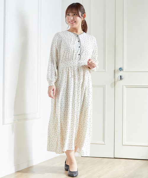 Honeys(ハニーズ)の「Vネックワンピース(ワンピース・レディース・ブラック系その他/サックスブルー系/ブルー系その他/ホワイト系その他・L/LL/M/S/3L)」の16枚目の写真