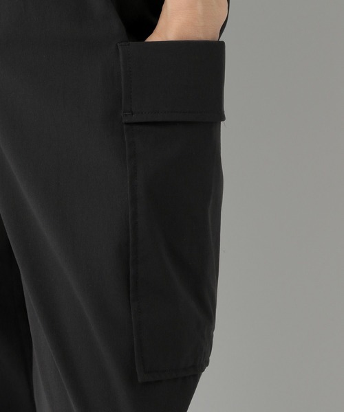 A part by（アパートバイ）の「ナイロンカーゴパンツ（カーゴパンツ・レディース・アイボリー/ブラック・FREE）」の11枚目の写真
