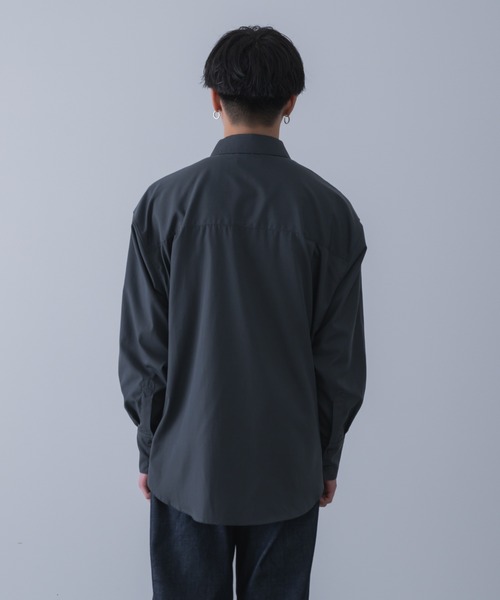 INTER FACTORY(インターファクトリー)の「てる - WIDE SILHOUETTE SHIRT / ワイドシルエットシャツ made in INTER FACTORY(シャツ/ブラウス・メンズ・チャコールグレー/ブルー・1/2/3)」の21枚目の写真