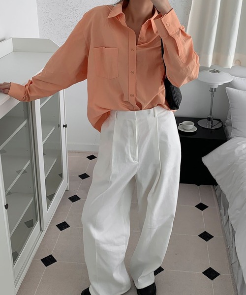 fd style（エフディ スタイル）の「2サイズの男女共用オーバーフィットシャツ（シャツ/ブラウス・レディース・Orange/LT.Blue/DK.Gray/Cream・LARGE/MEDIUM）」の17枚目の写真