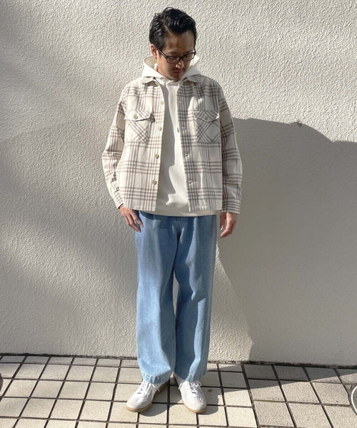 a.v.v（アーヴェヴェ）の「チェック柄CPOワイドジャケット（カバーオール・メンズ・ブルー/ベージュ・46/48/50）」の22枚目の写真