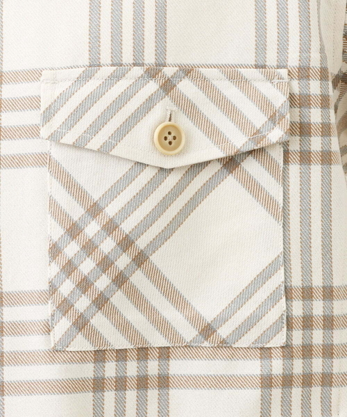 a.v.v（アーヴェヴェ）の「チェック柄CPOワイドジャケット（カバーオール・メンズ・ブルー/ベージュ・46/48/50）」の18枚目の写真